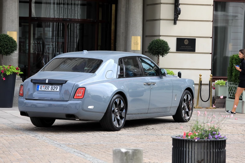 Rolls-Royce Phantom (2022, VIII Series II)