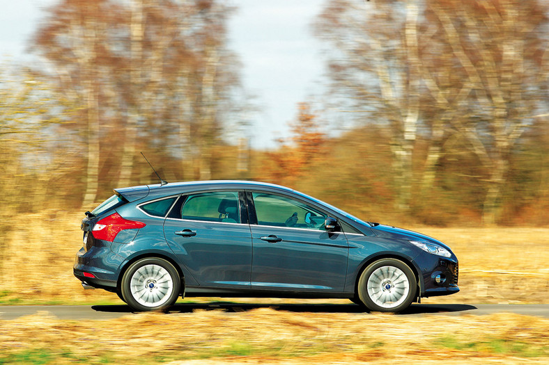 Focus kontra Astra i Golf: sprawdzamy czy Ford wyprzedzi konkurencję?