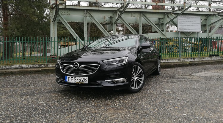 Opel Insignia Grand Sport