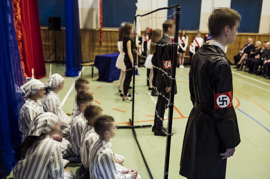 Szkoła podstawowa w Łabuniach świętowała przyjęcie imienia Dzieci Zamojszczyzny