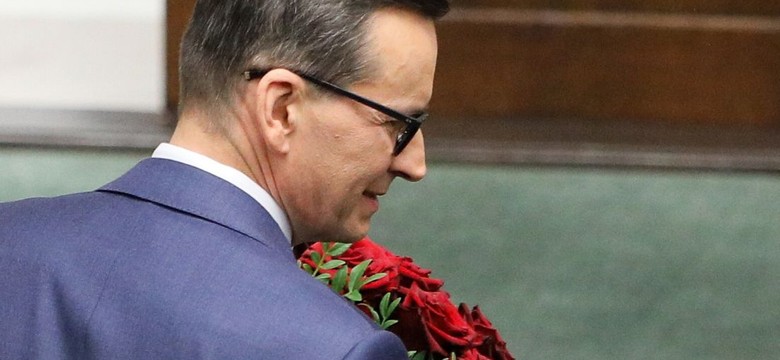 "Dbajmy o Polskę, niepodległość i demokrację". Morawiecki w internetowym wpisie przypomina i apeluje...