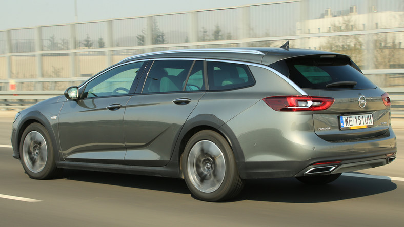 Opel Insignia Country Tourer 1.6 Turbo | Test