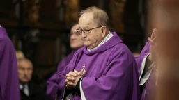 resort pozywa fundację ojca rydzyka. "era nietykalności dobiegła końca