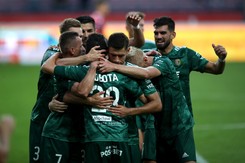 Pich strzelił dwa gole i wywalczył rzut karny. Błaszczykowski nie pomógł Wiśle