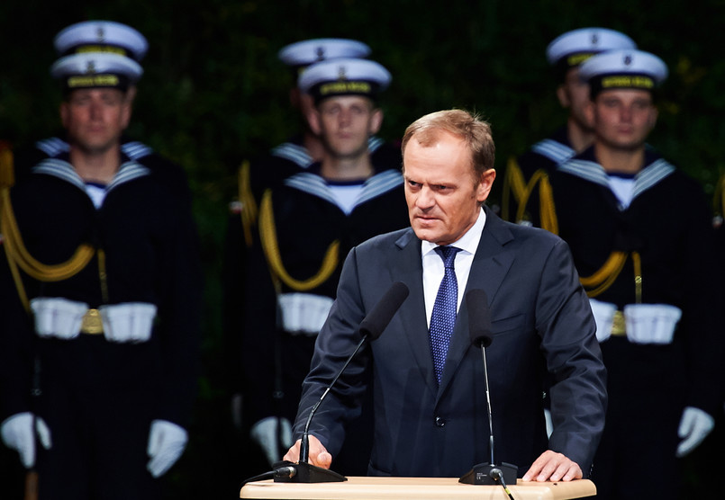 Premier Donald Tusk przemawia podczas uroczystości upamiętniających 75. rocznicę wybuchu II wojny światowej na Westerplatte. Fot. PAP/Adam Warżawa