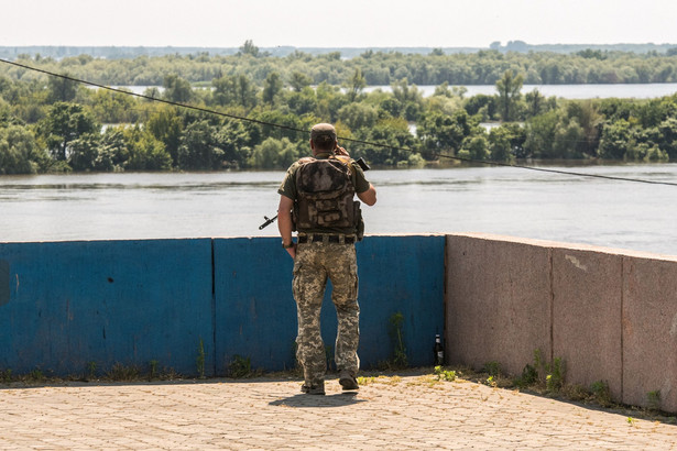 Ukraiński żołnierz w Chersoniu