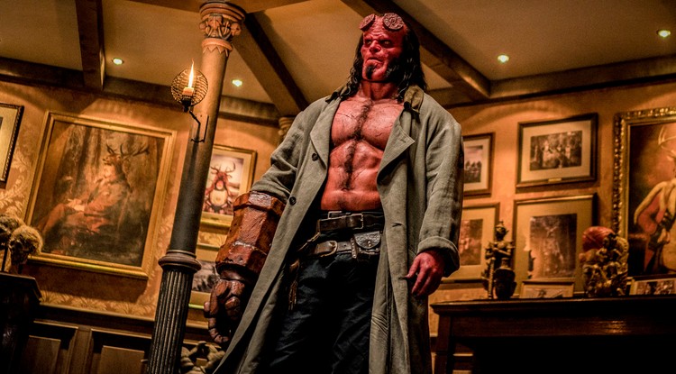 Hellboy nem tudott kitörni a mélységből...