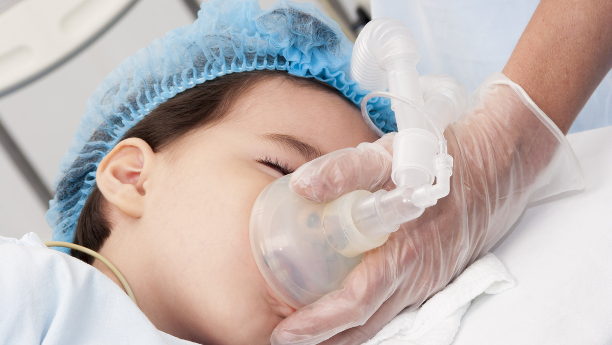 Koronawirus w USA: 12-latka zakażona koronawirusem pod respiratorem