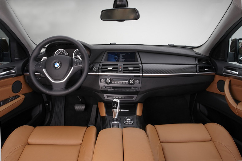 BMW X6 z subtelnymi zmianami