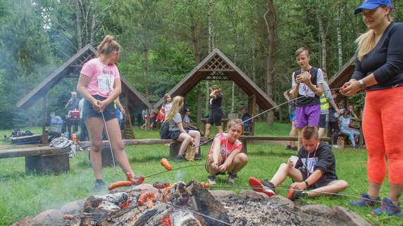 Po nauce zdalnej przyszedł czas na I Mistrzostwa Powiatu Drawskiego w Nordic Walking dla uczniów