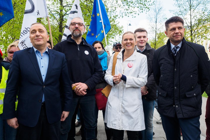 Zaskakująca kandydatka w boju o Warszawę