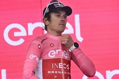 Piątkowy etap Giro d'Italia skrócony z powodu złej pogody