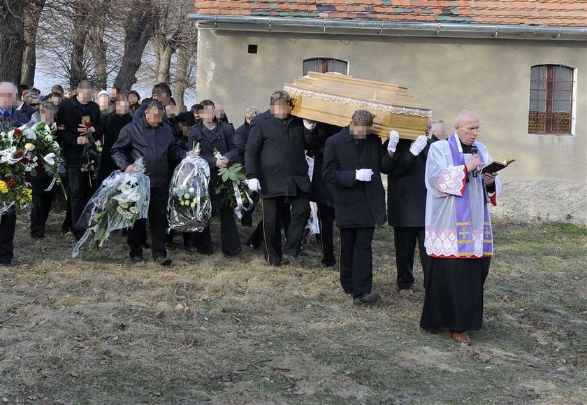 Tłumy pożegnały zamordowaną kurator