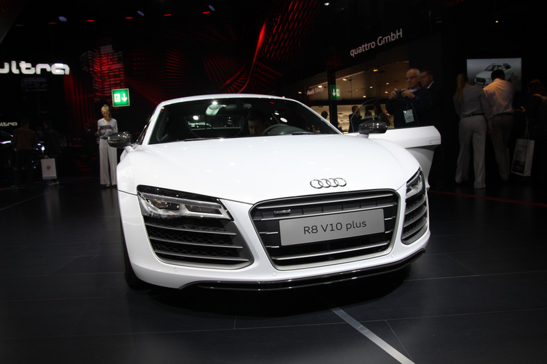 Audi R8 (Paryż 2012)