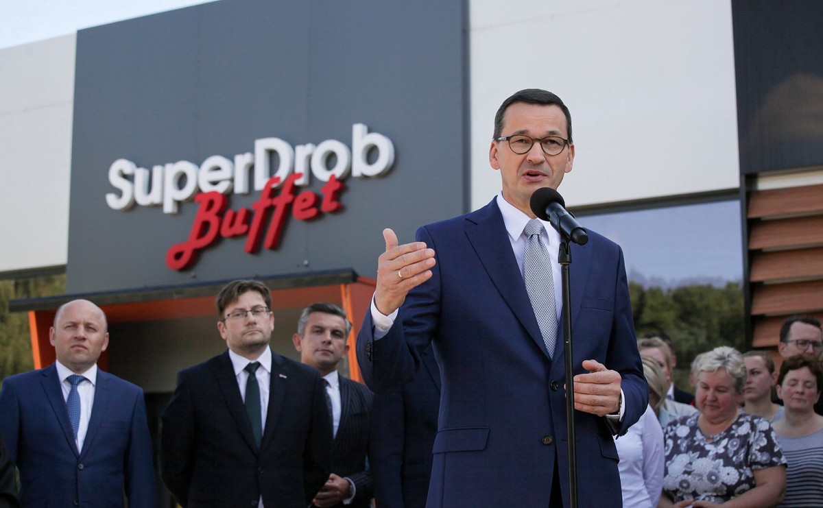 Morawiecki obiecuje ulgi najmniejszym przedsiębiorcom. ZUS będzie liczony już nie od przychodu