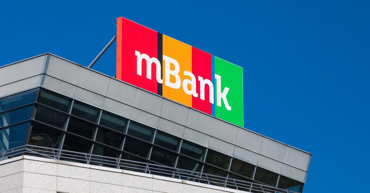 mBank wysłał testowe powiadomienia, a zaniepokojeni klienci przeciążyli system