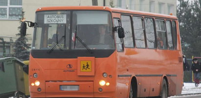 Wypadek autobusu z dziećmi, 4 osoby ranne!