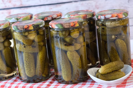 Najbolji recept za KISELE KRASTAVCE bez konzervansa: Nikad lakša i brža ZIMNICA koju svi obožavaju