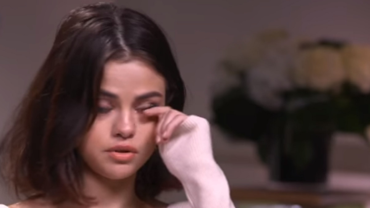 Selena Gomez udzieliła wywiadu amerykańskiej stacji NBC. Ze łzami w oczach opowiedziała o przeszczepie nerki. Wraz z nią pojawiła się jej przyjaciółka Francia Raisa, która została dawcą narządu. Selena Gomez przyznała, że Raisa uratowała jej życie.