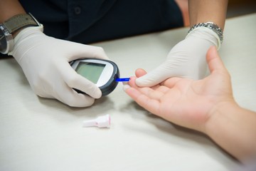 Gyakran 2-es típusú diabétesznek gondolják, pedig egy génváltozás okozza ezt a betegséget