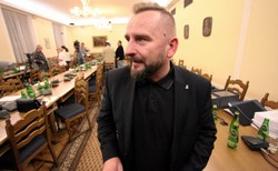 Zamieszanie w Sejmie. Trzy dziecięce trumny na posiedzeniu w sprawie medycznej marihuany