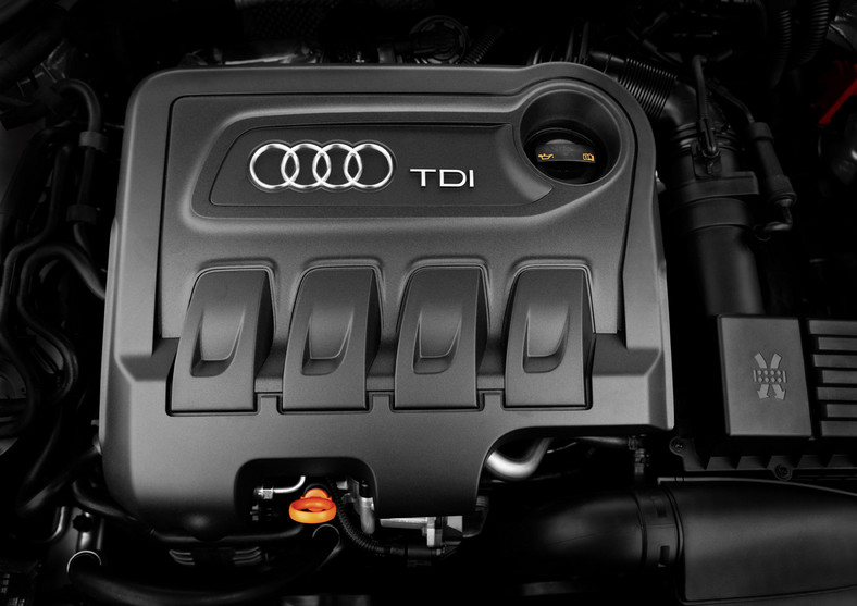AMI 2010: Audi TT po wiosennym faceliftingu