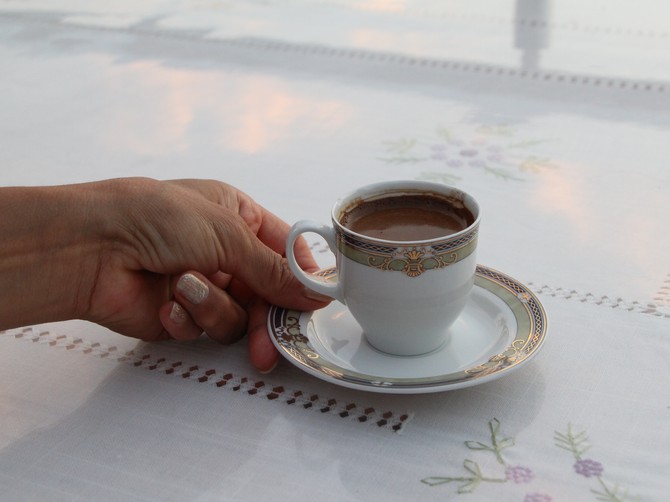 Kafa sa đumbirom najbolje pokreće creva