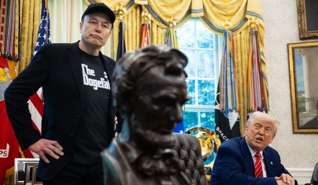 Ilon Mask i Donald Tramp 