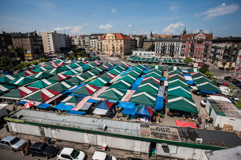 Remont ma odmienić poznański Rynek Łazarski