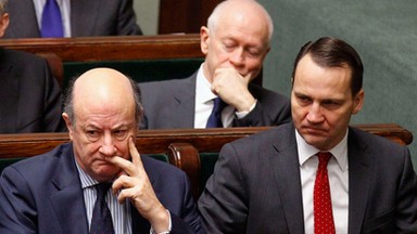 Radosław Sikorski oddał część pieniędzy wydanych w czasie kolacji z Jackiem Rostowskim