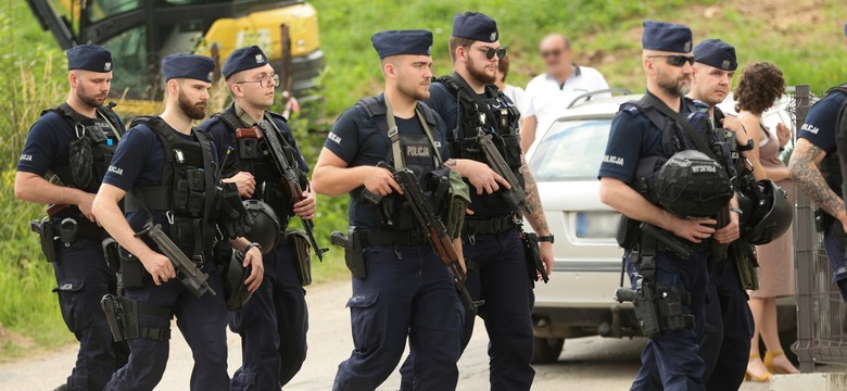 Nowe informacje w sprawie obławy w Starej Wsi. Policja ujawnia szczegóły