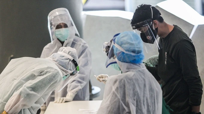 SVET NA OPREZU ZBOG SMRTONOSNE BOLESTI! Pojavili se novi slučajevi - uvedene HITNE MERE!