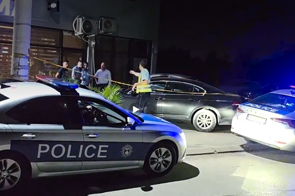 PUCAO ISPRED ŠKOLE PRED DECOM! Drama u Lapljem Selu, meštanka videla muškarca u crnom: "Izašao je iz kafića i ispalio hice, ljudi su bežali i vrištali!" (VIDEO)