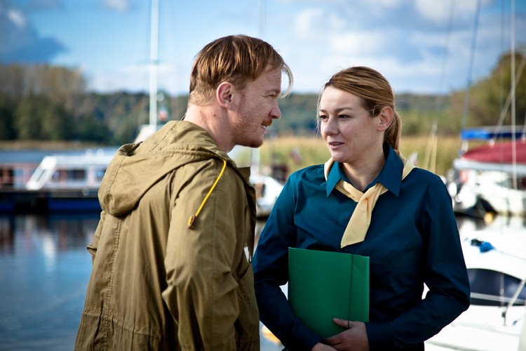 Katarzyna Kwiatkowska i Eryk Lubos w filmie 'Dzień Kobiet'