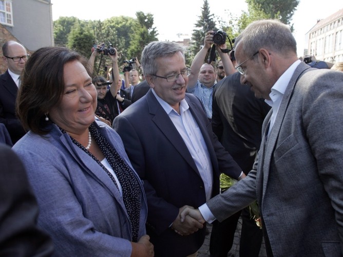Anna i Bronisław Komorowscy z prezydnetem Estonii