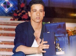 Eros Ramazzotti wraca z nową płytą. A tak wyglądał 30 lat temu! [ZDJĘCIA]