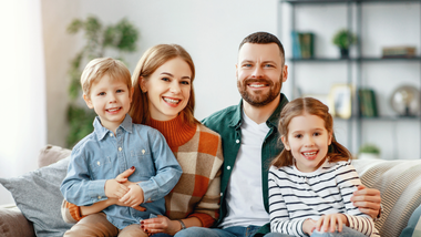 skorzystają wszyscy: dodatkowe 300 zł dla każdego gospodarstwa domowego od 2026 roku