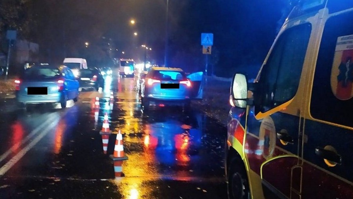 Nasze Miasto Wieluń Smierc 24 Latka Łódź. Śmiertelny wypadek. 84-latka potrącona przez karetkę - Wiadomości