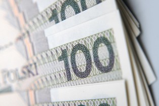 Świadczenie pielęgnacyjnego na trójkę dzieci: 3287 zł + 3287 zł + 3287 zł [orzeczenie o niepełnosprawności]