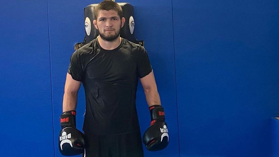 Szef UFC: „Ludzie nie zdają sobie sprawy, jak wielką gwiazdą sportu stał się Khabib”