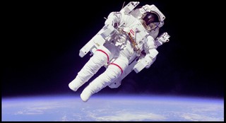 W Polsce będą budowane podzespoły do satelitów i statków kosmicznych