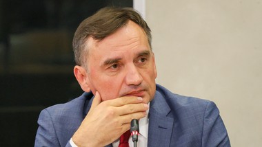 politycy pis wściekli na ziobrę. "publicznie mało kto chce to przyznać