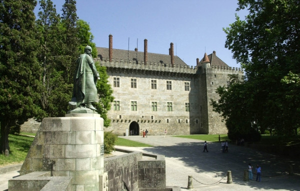 Guimaraes, pałac rodu Braganca