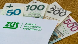 masz taką emeryturę? zus będzie wypłacał ci 500 zł ekstra do końca życia
