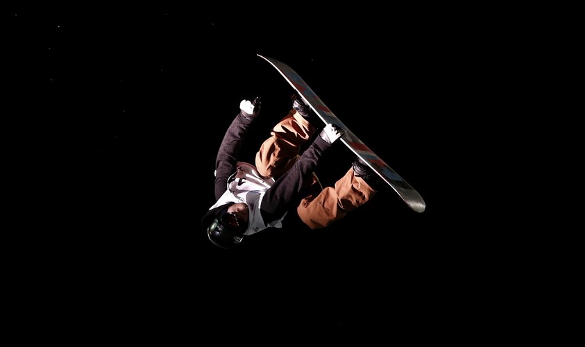 Zobacz szalone akrobacje snowboardzistów