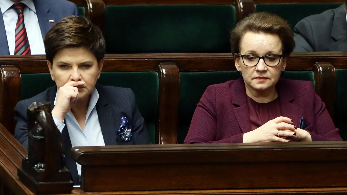 Beata Szydło, Anna Zalewska