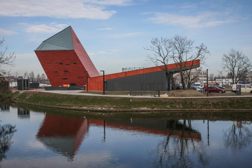 CBA zapukało do domu twórcy Muzeum II Wojny Światowej