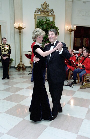 Ronald Reagan amerikai elnök is megtáncoltatta