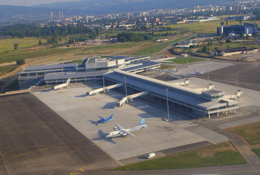 Awaryjne lądowanie polskiego samolotu w Sofii