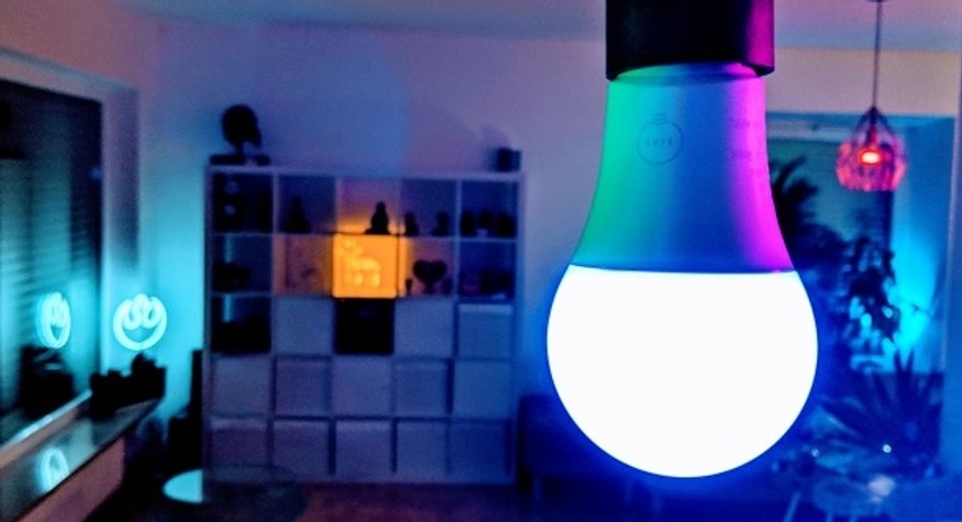 Tint Müller-Licht: Smarte Aldi-Lampe im Test | TechStage